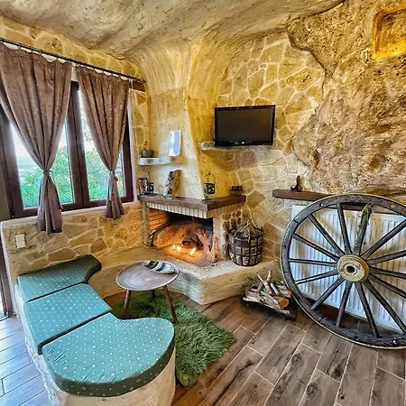 Anilia Guest house 4*