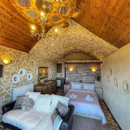 Anilia Synikia Mesi Trikalon