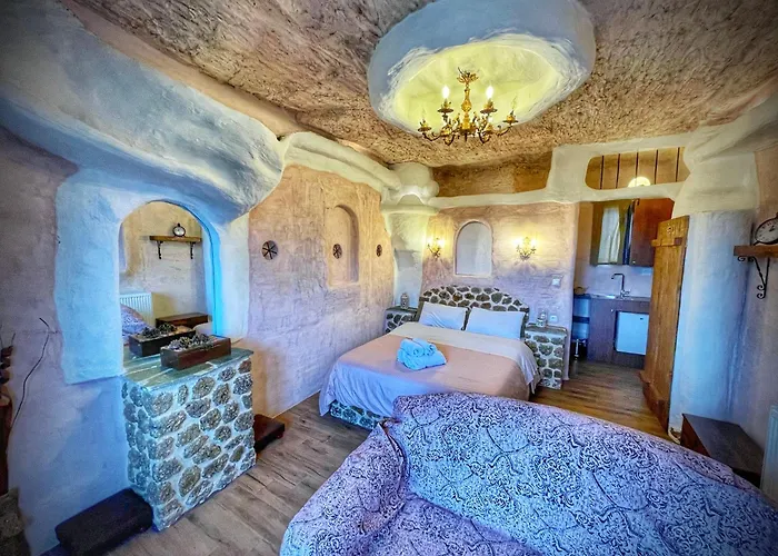 Anilia Synikia Mesi Trikalon